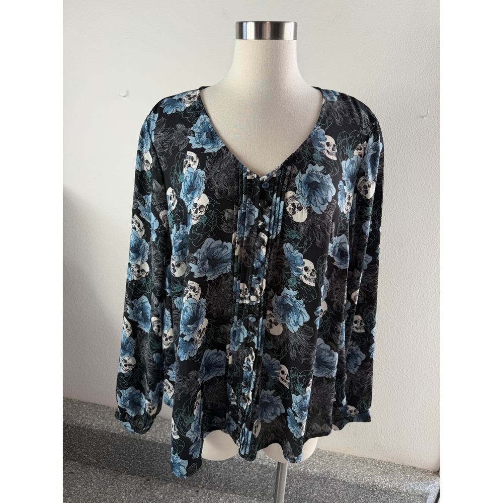Torrid Womens Plus 1X Floral Skull Pintuck V Neck Long Sleeve Blouse Black Goth